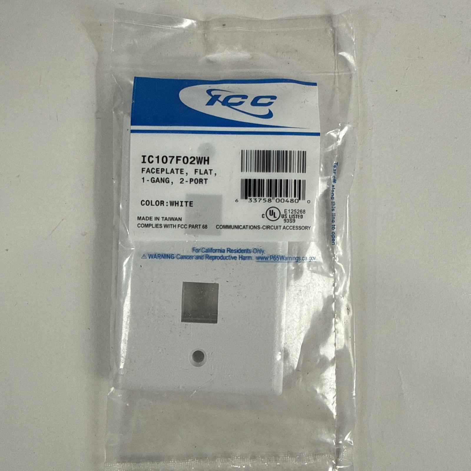 FACEPLATE FLAT 1-GANG 2-PORT WHITE IC107F02WH UPC 633758004800 (B2) 