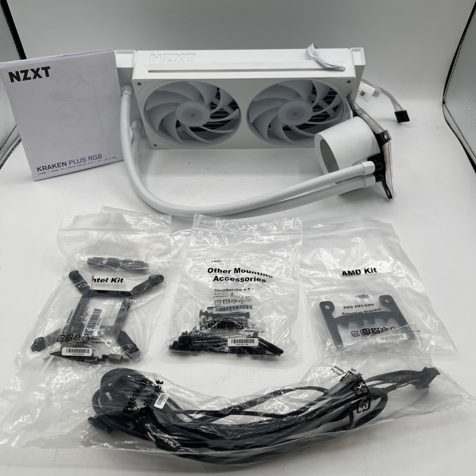 NZXT Kraken Plus 240 RGB – AIO CPU Liquid Cooler – 240mm Radiator – White