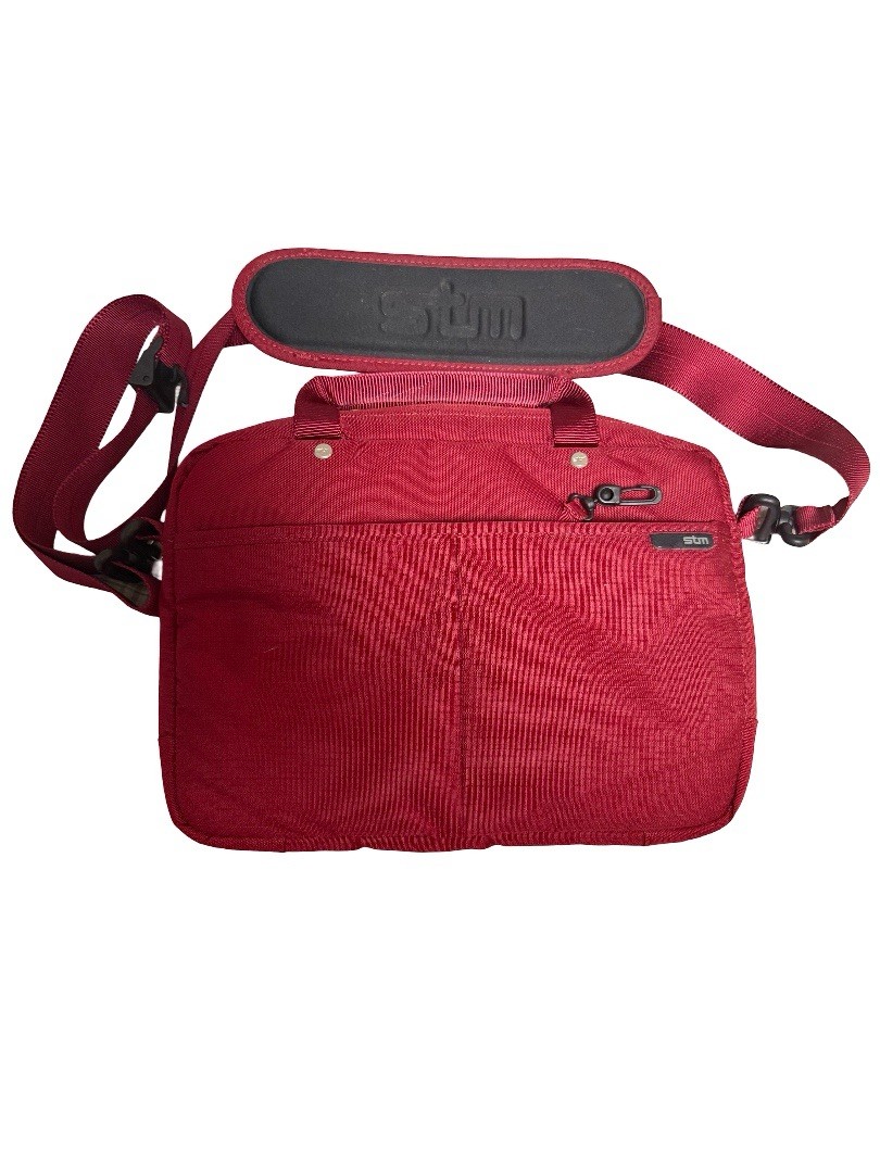 stm laptop bag