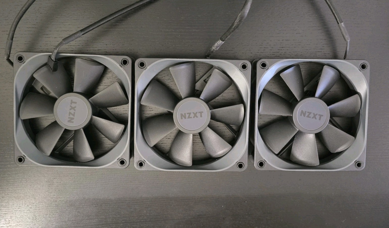 NZXT 120mm Black Chassis Premium Case Fans / Quiet / High RPM / Easy Install