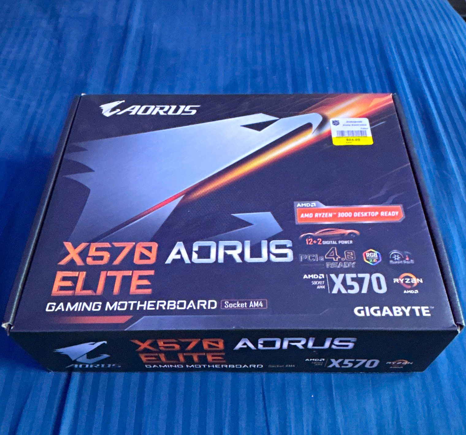 GIGABYTE X570 AORUS ELITE AMD X570 Socket AM4 ATX DDR4 Gaming Motherboard
