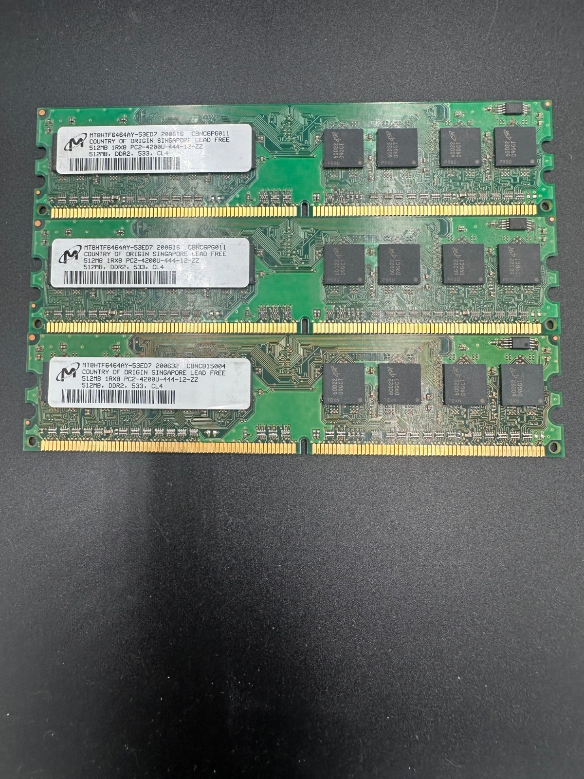 1.5GB (3x512MB) Micron DDR2 PC2- 3200R-MT18HTF6464AY-53ED7 - Desktop RAM- Tested