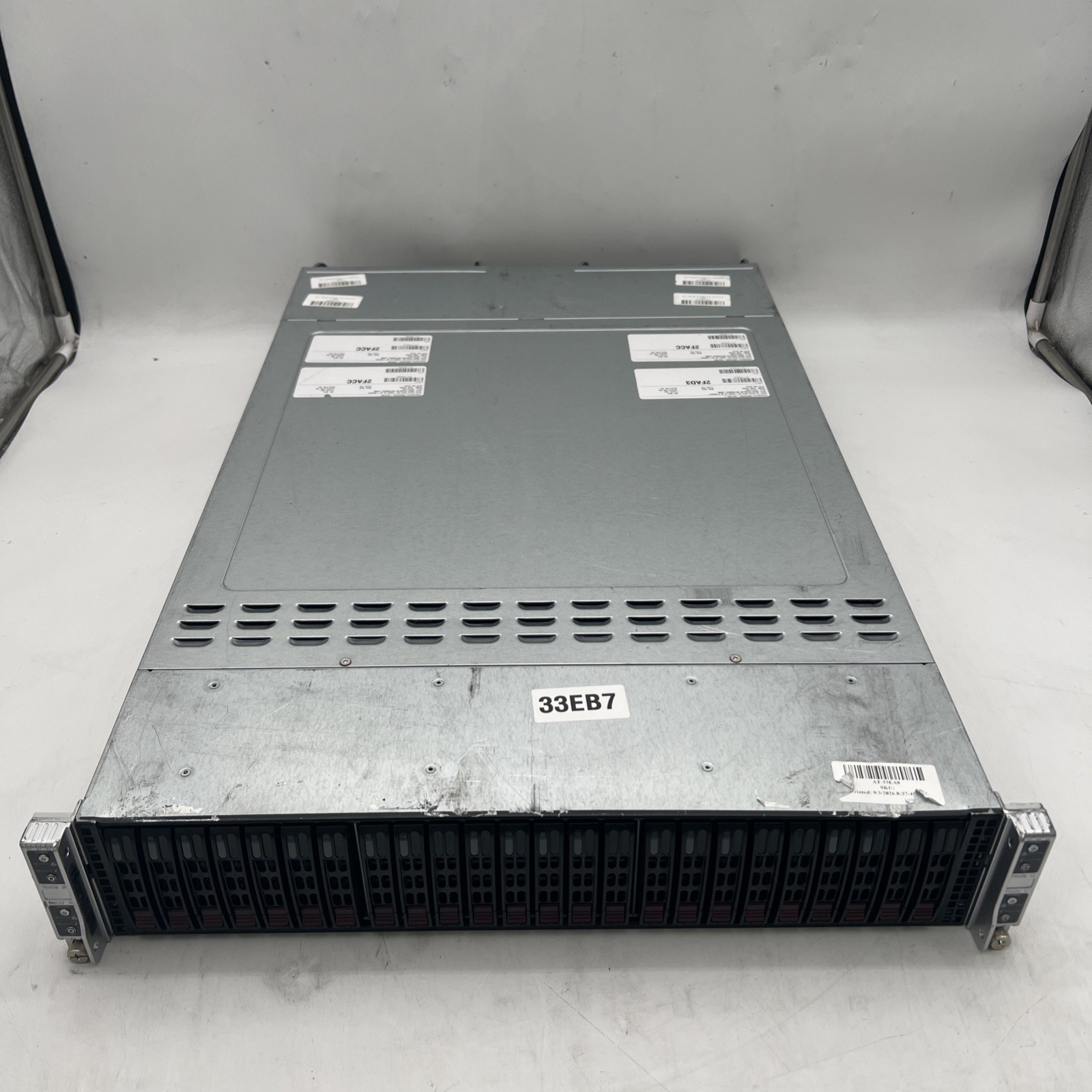 Supermicro CSE-217 SYS-2027PR-HC1R 4-Node 24-Bay No RAM No Drives No OS