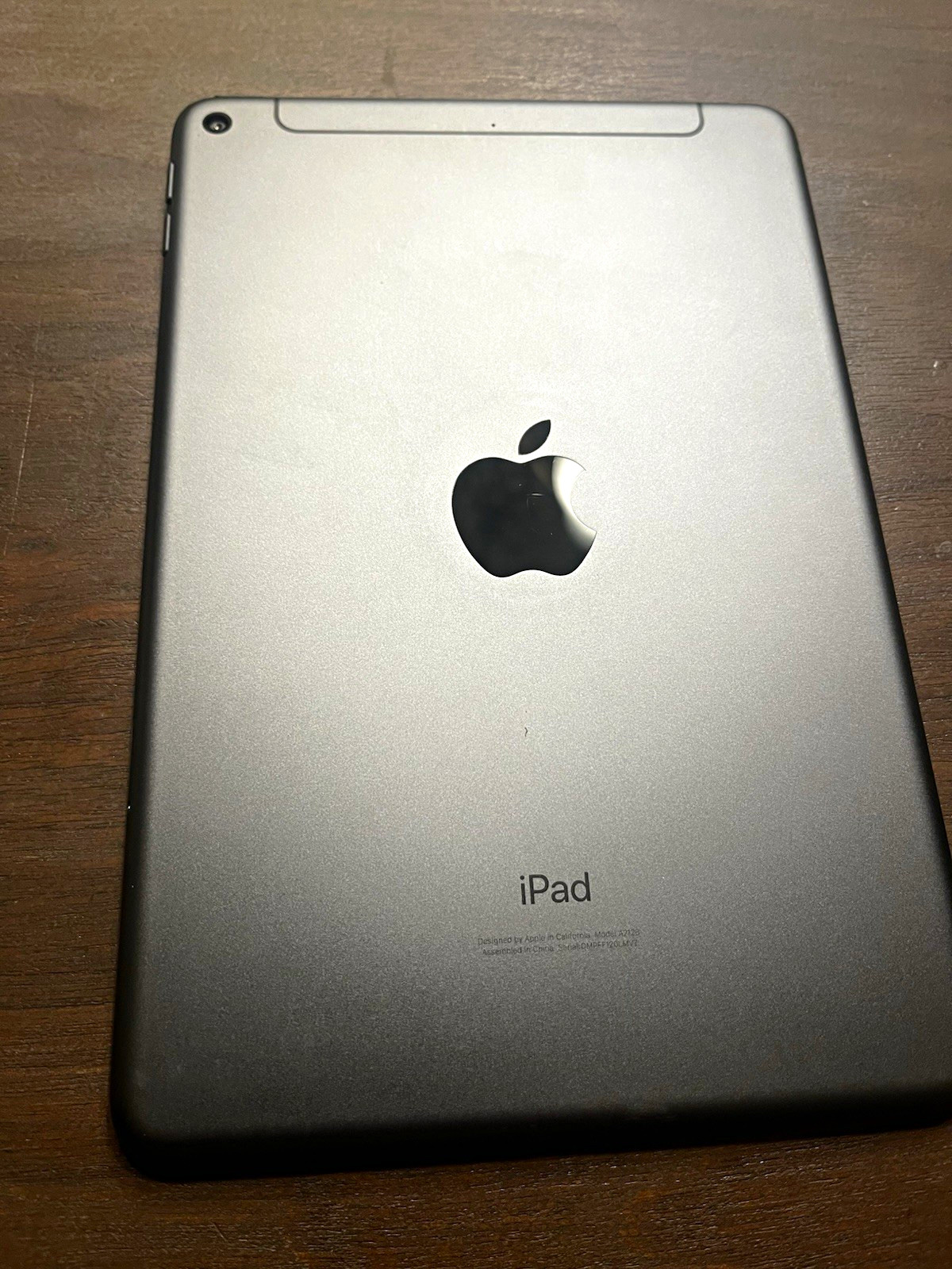 Apple iPad mini 5th Gen 64GB Space Gray Wi-Fi 7.9in Tablet MUXF2LL/A