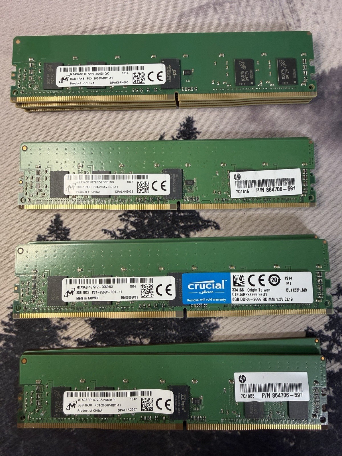 HP P/N 864706-591 Micron 8GB Server Memory 1RX8 PC4-2666V-RD1-11 ECC