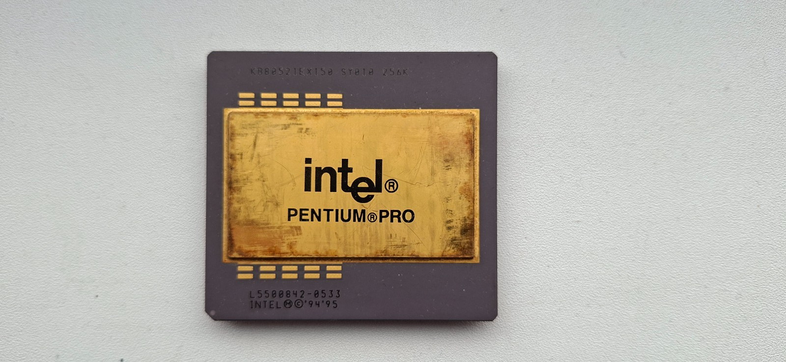 Intel Pentium PRO 150MHz SY010 KB80521EX150 very rare vintage CPU GOLD