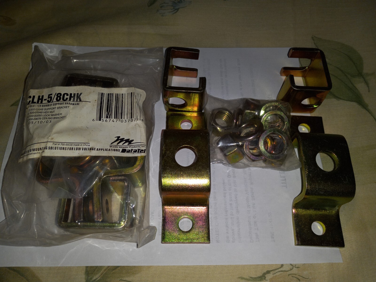 SLOTTED RUNWAY SUPPORT HARDWARE 5/8" CLH-5/8CHK MIDDLE ATLANTIC PRODUCTS