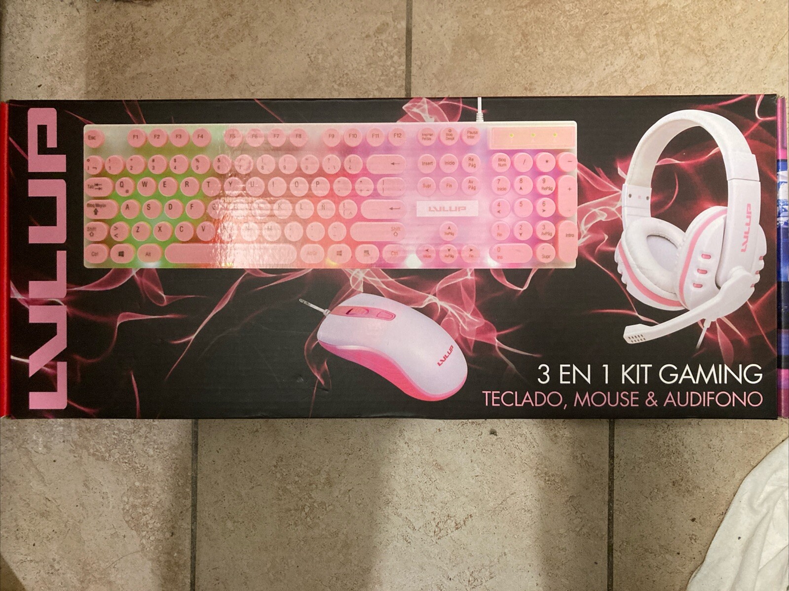 VIVITAR LVLUP 3-IN-1 GAMING KIT: KEYBOARD, MOUSE, & HEADSET (LU745-PNK)
