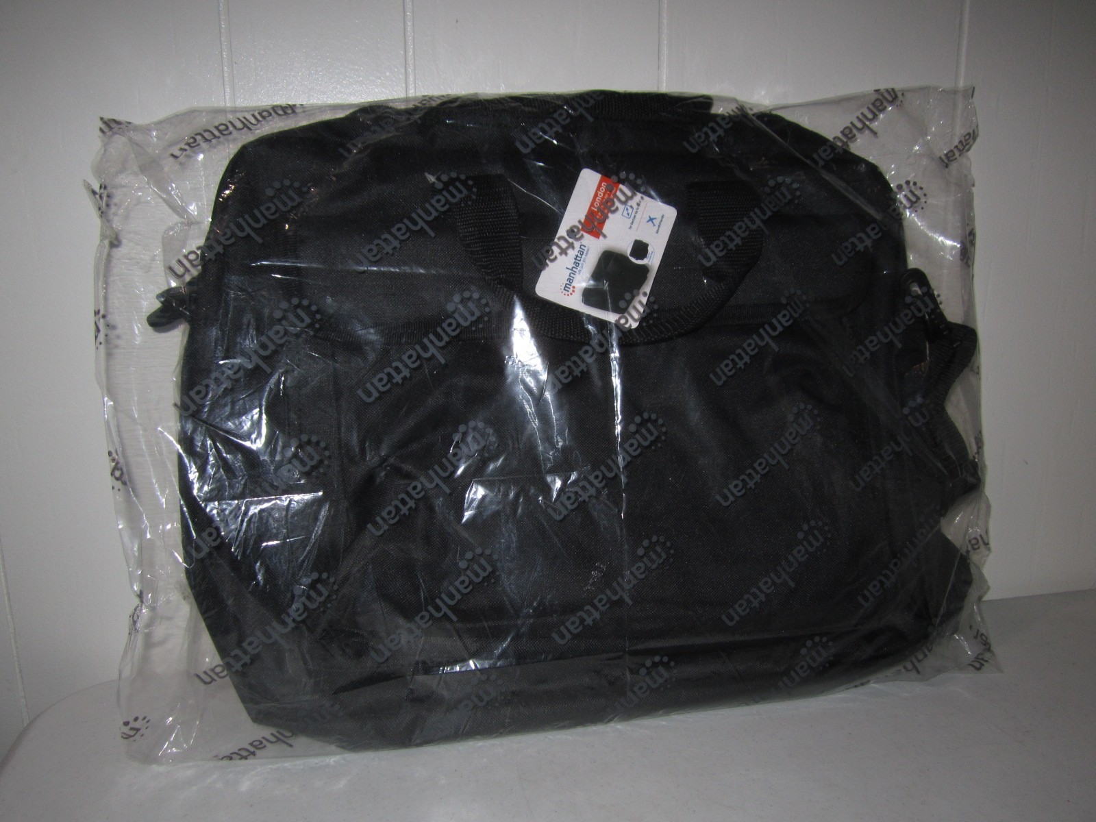 Manhattan London Laptop Bag 15", Top Loader, Accessories Pocket, Shoulder Strap