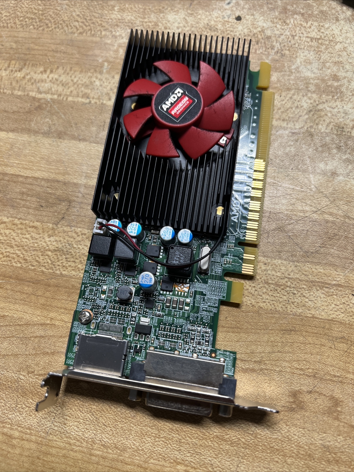 lot 4 Dell AMD Radeon R5 430 1GB GDDR5 PCIE 3.0 Graphics Card (109-C86957-00)