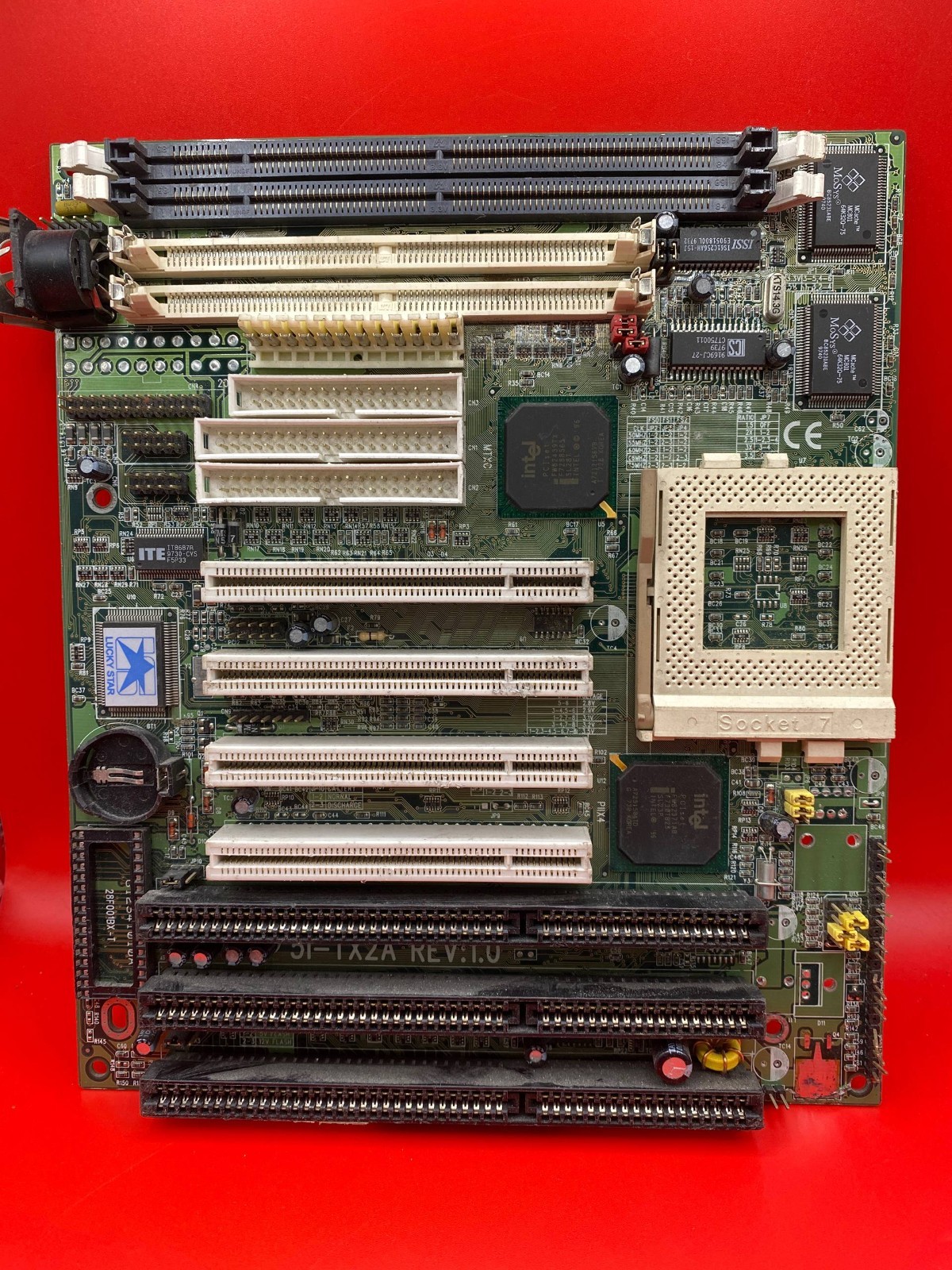Lucky Star 5I-TX2A Rev 1.0 Socket 7 Motherboard SKU 1424