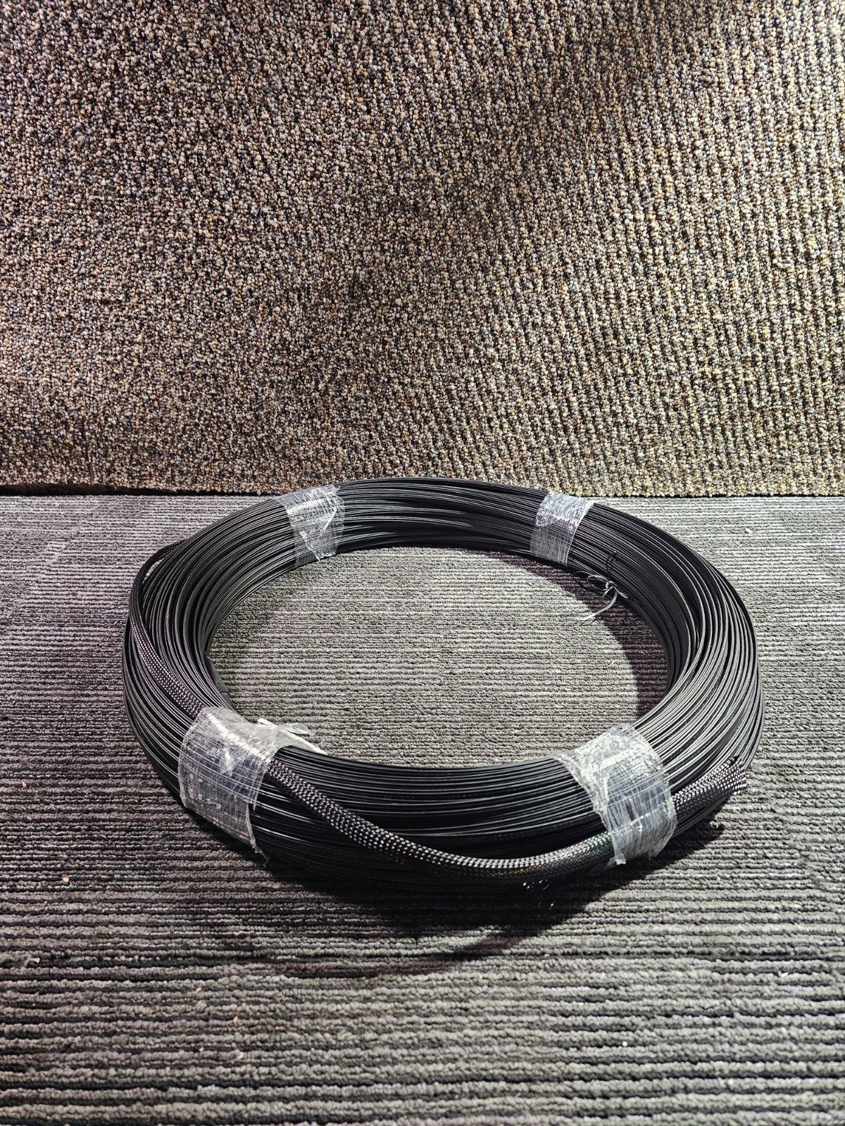 Corning D34401EBPTR700F 700' 1F SM ROC TDRP With Grip Pushlok Fiber Cable Black