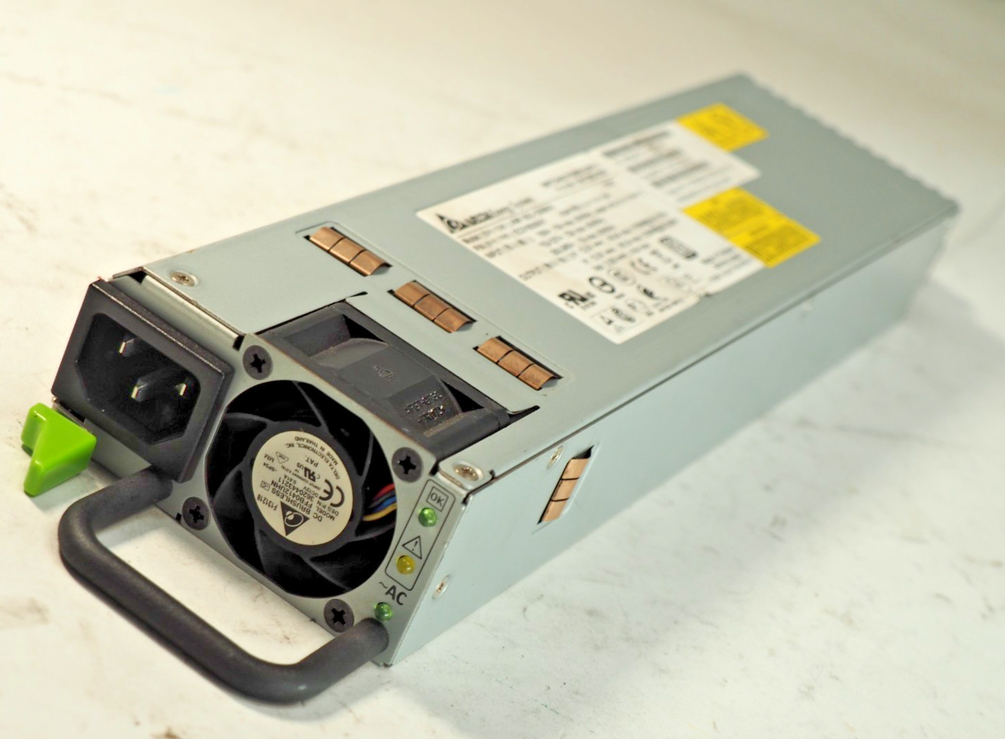 Delta ECD15020017 Sun 300-2235-03 1200W Power Supply