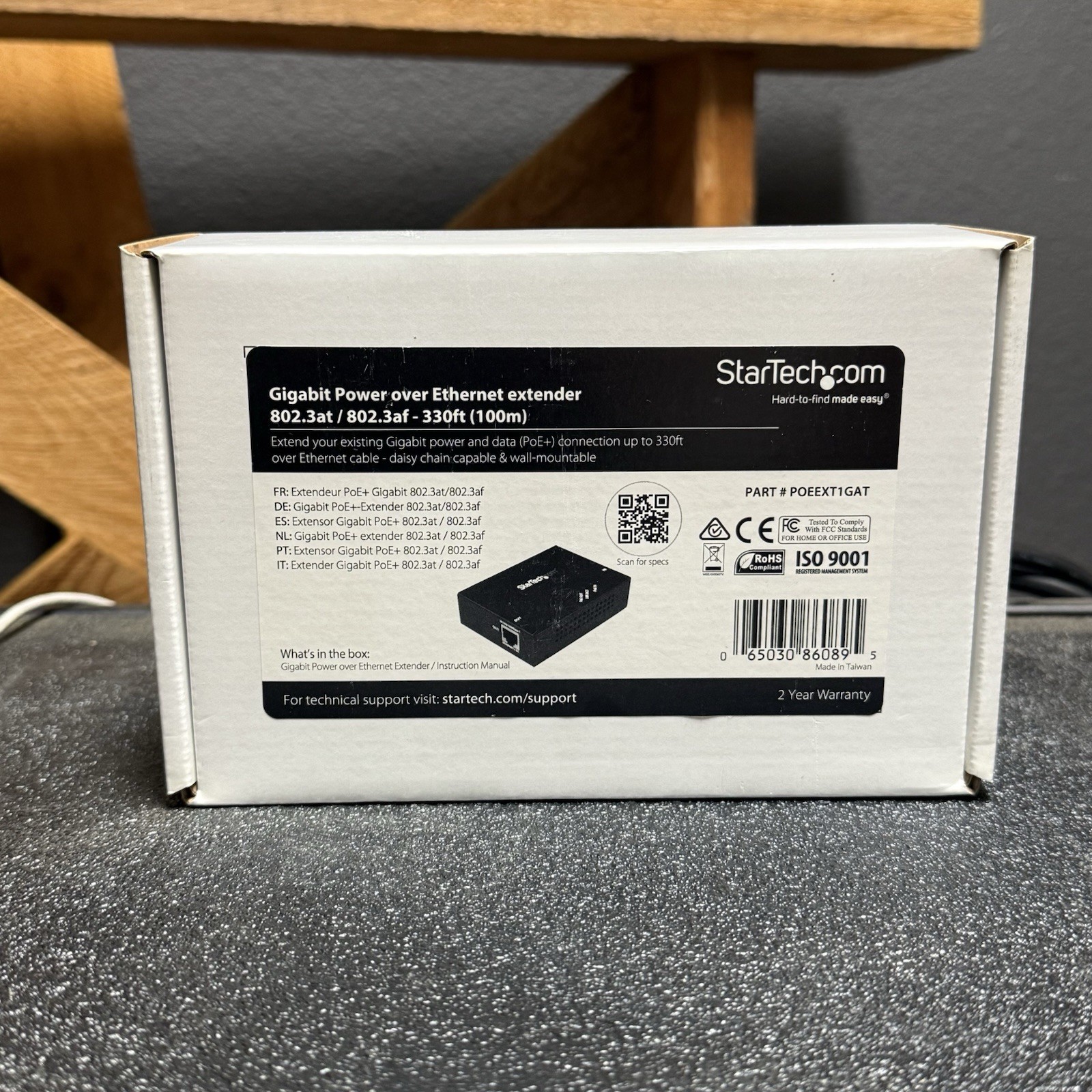 StarTech.com POEEXT1GAT 1-Port Gigabit PoE+ Extender - 802.3at and 802.3af - 100