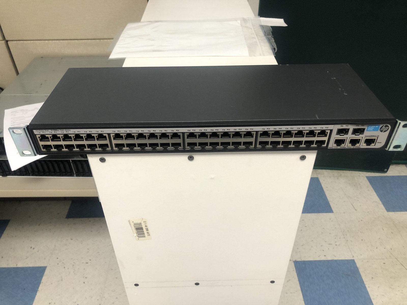 HPE JG540A 1910-48 Switch 48 Ports 2 Expansion S