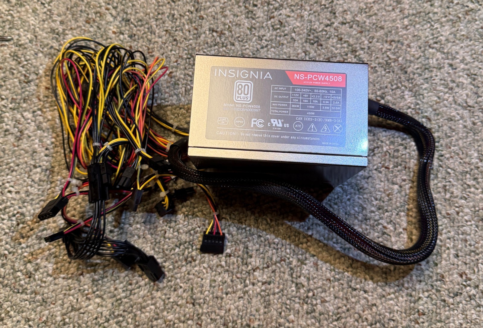 Insignia 80 PLUS NS-PCW4508 450-Watt Power Supply