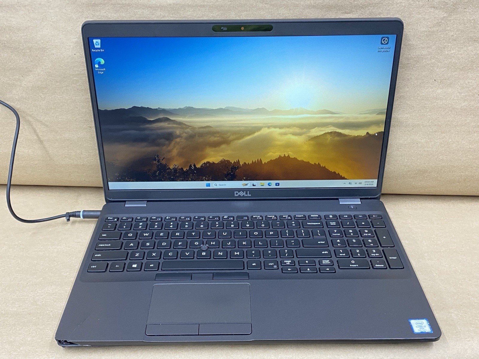 Dell Precision 3541 - 15.5" FHD - i7-9850H - 8GB - 256GB SSD - Win 11 Pro READ