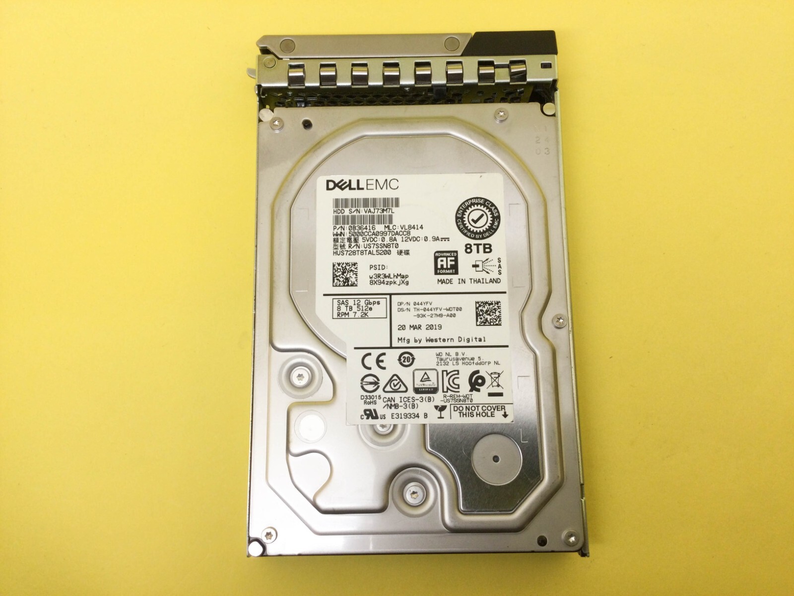 44YFV DELL EMC 8TB 7.2K 12Gbps SAS 3.5in 512e HDD 044YFV HUS728T8TAL5200 w/Gen14