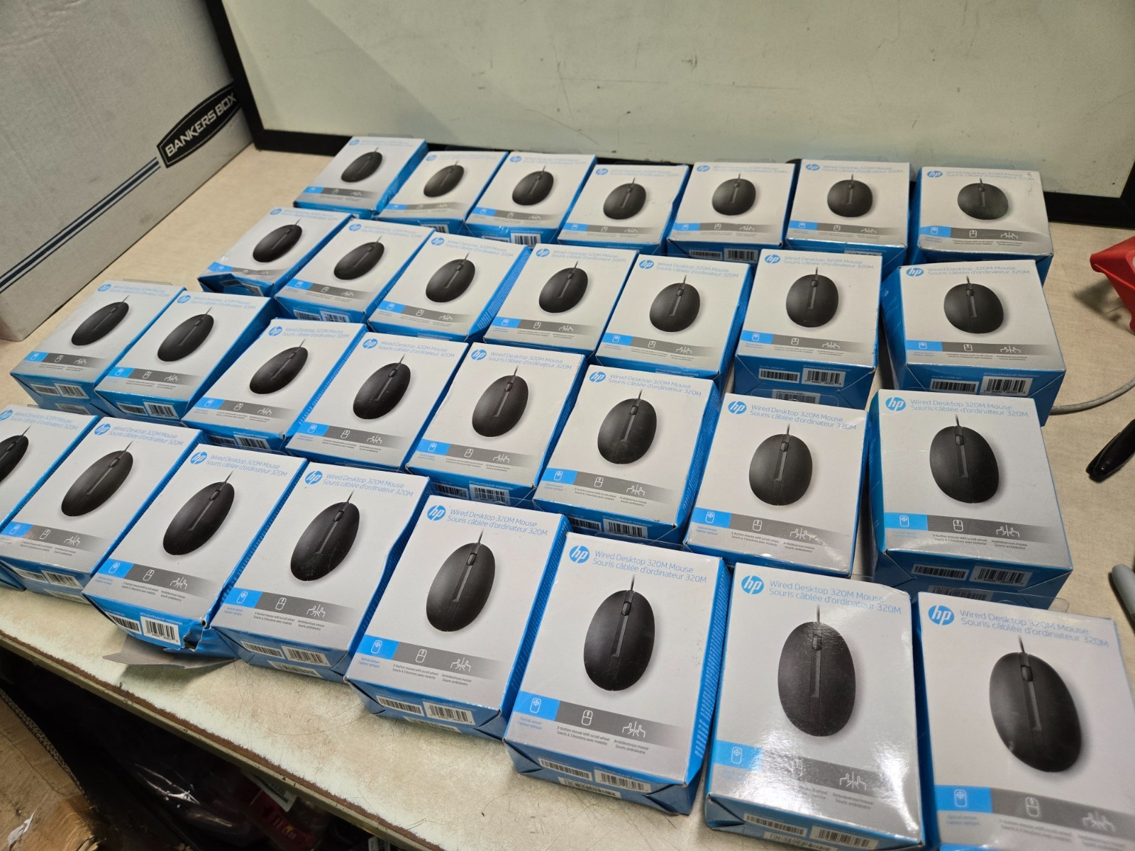LOT OF 30  nob HP 320M Wired USB Mouse - Black