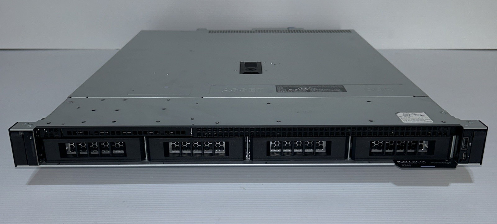 Dell PowerEdge R240 Intel Xeon E-2144G 3.6GHz 16GB DDR4 ECC NO HDD 250W
