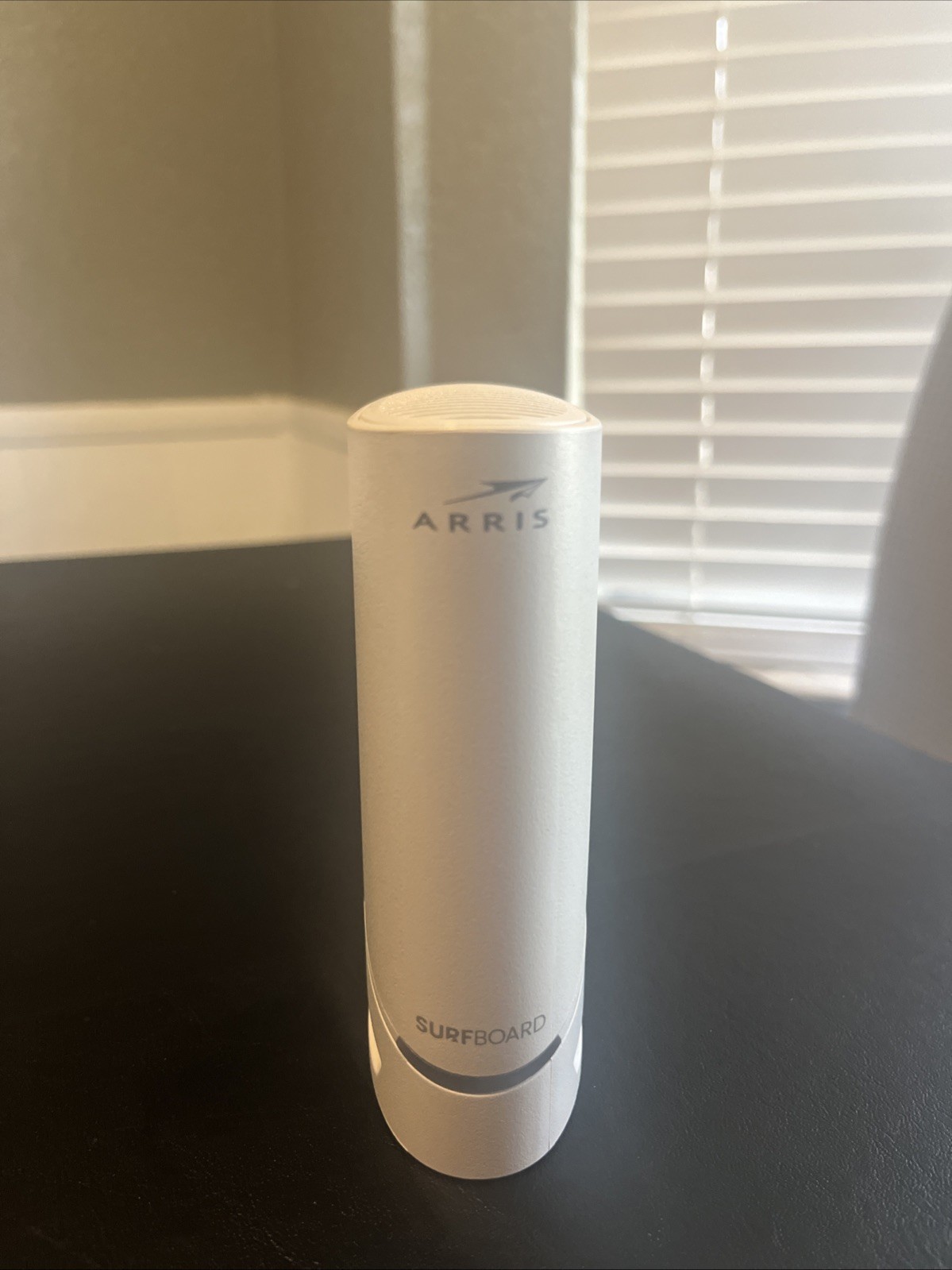 ARRIS SURFboard S34 DOCSIS 3.1 Multi-Gig Cable Modem, 2.5Gbps + 1Gbps Ethernet