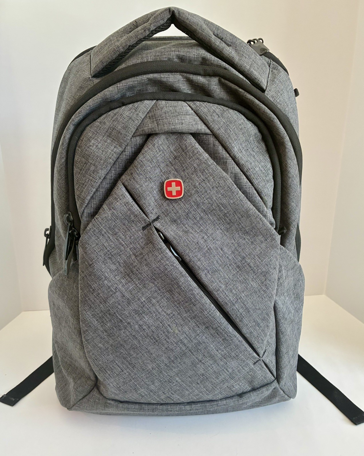 WENGER~ MoveUp 16 Laptop Backpack, Charcoal Heather.