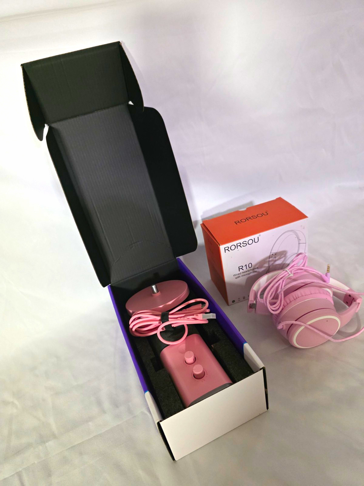FIFINE AM8 USB/XLR Pink Microphone + RORSOU Pink Gaming Headset Bundle – New