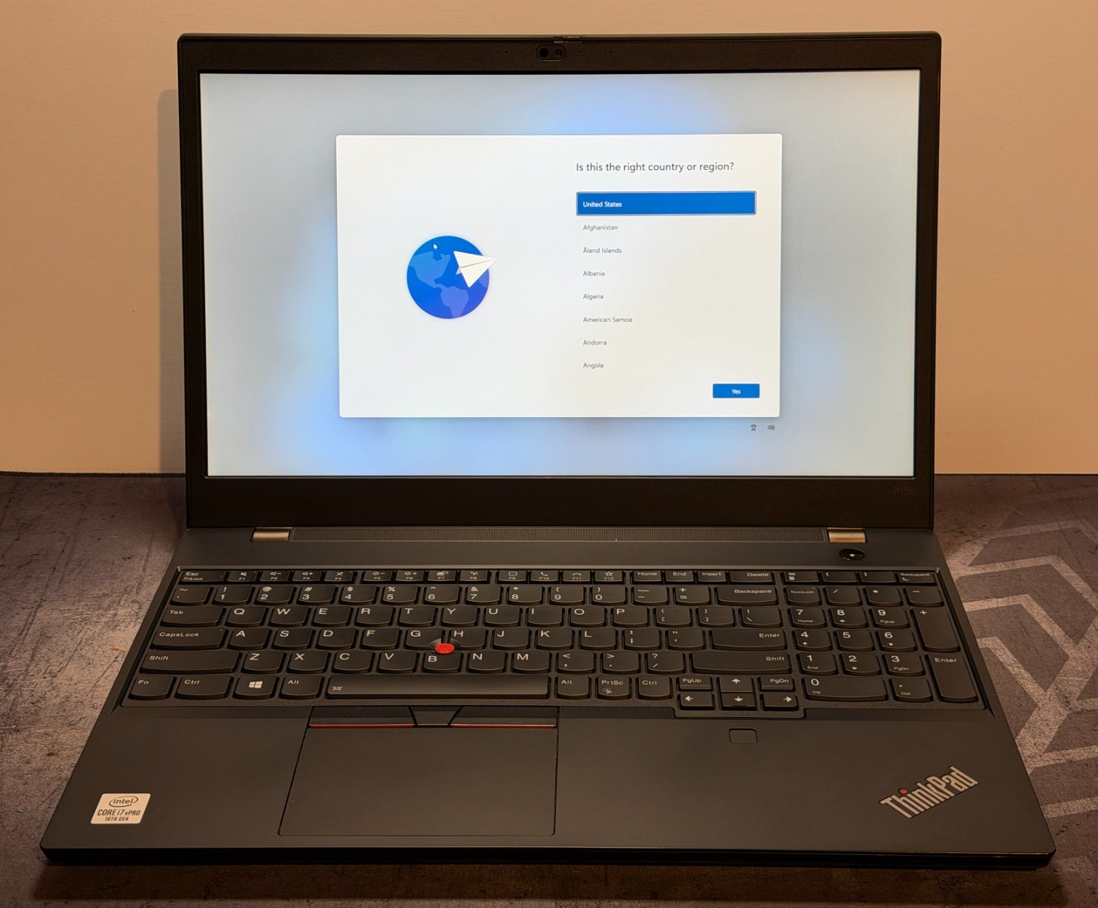 Lenovo ThinkPad P15v 15.6” i7-10850H 16GB RAM 512GB SSD Quadro P620 Win 11 Pro
