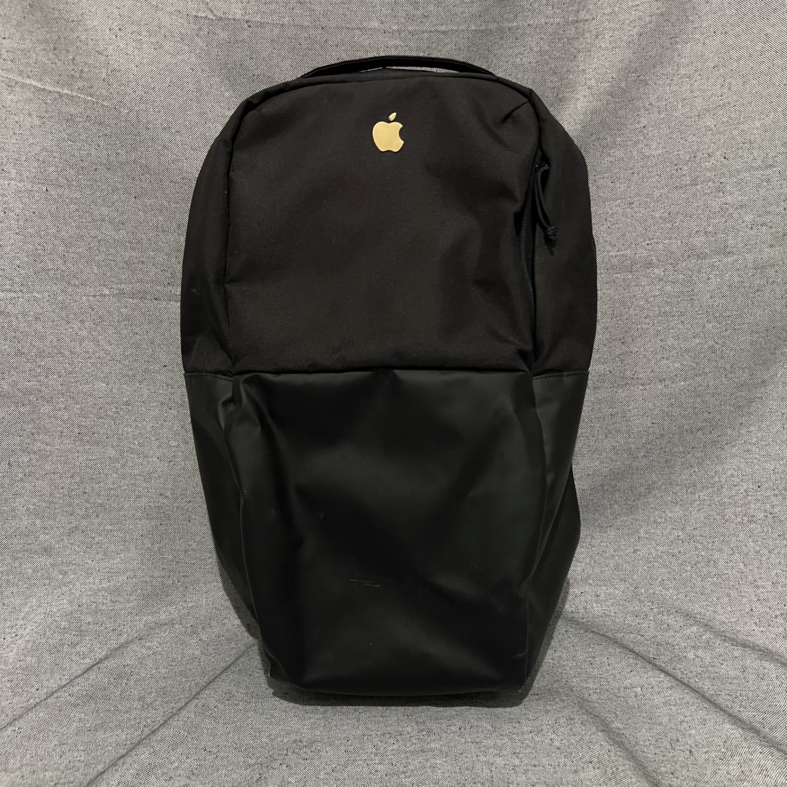 Rare Genuine Vintage Apple Employee Incase Black Padded Laptop Backpack Bag