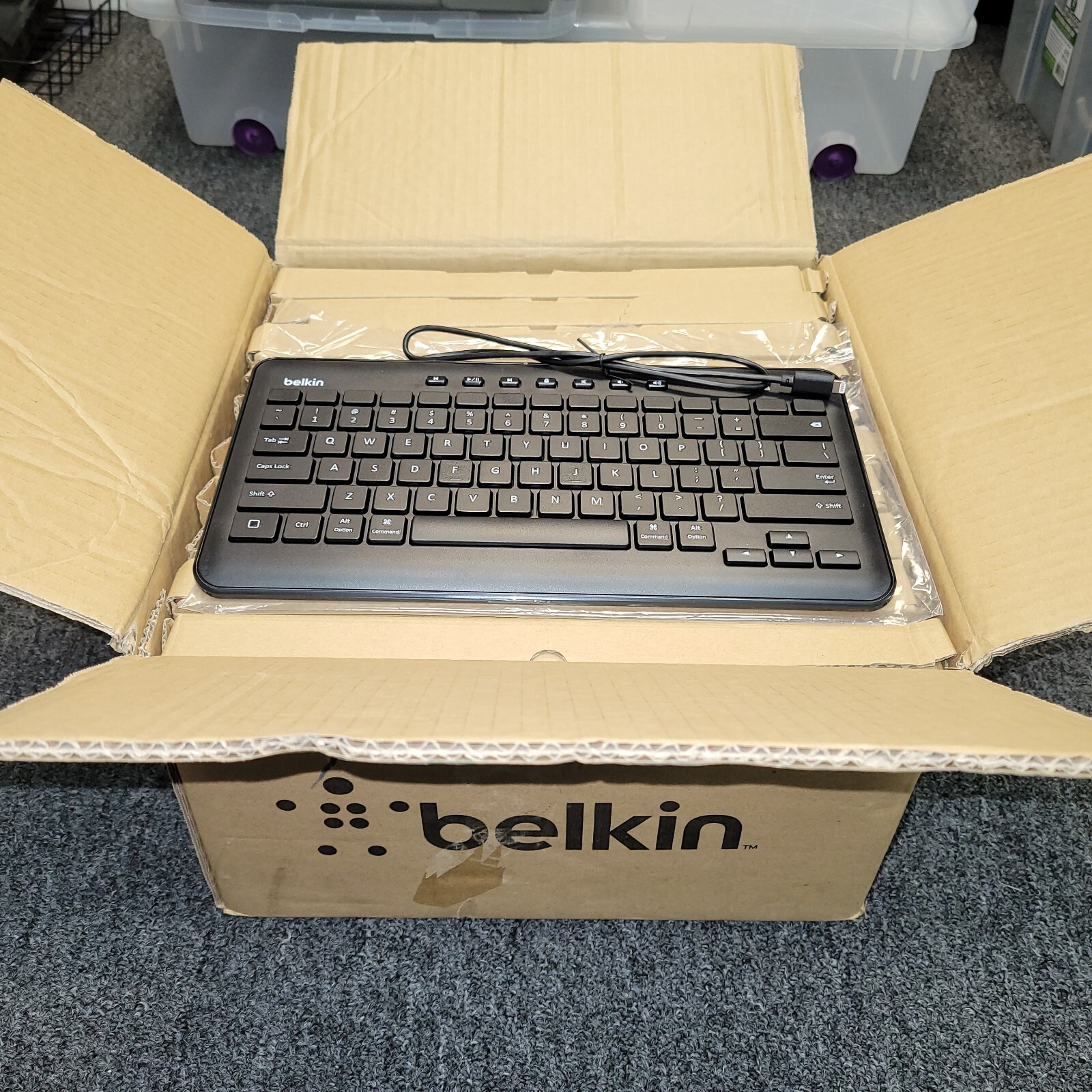 10x BELKIN Secure Wired Keyboard for iPads w/ Lightning Connector B2B115 - NEW