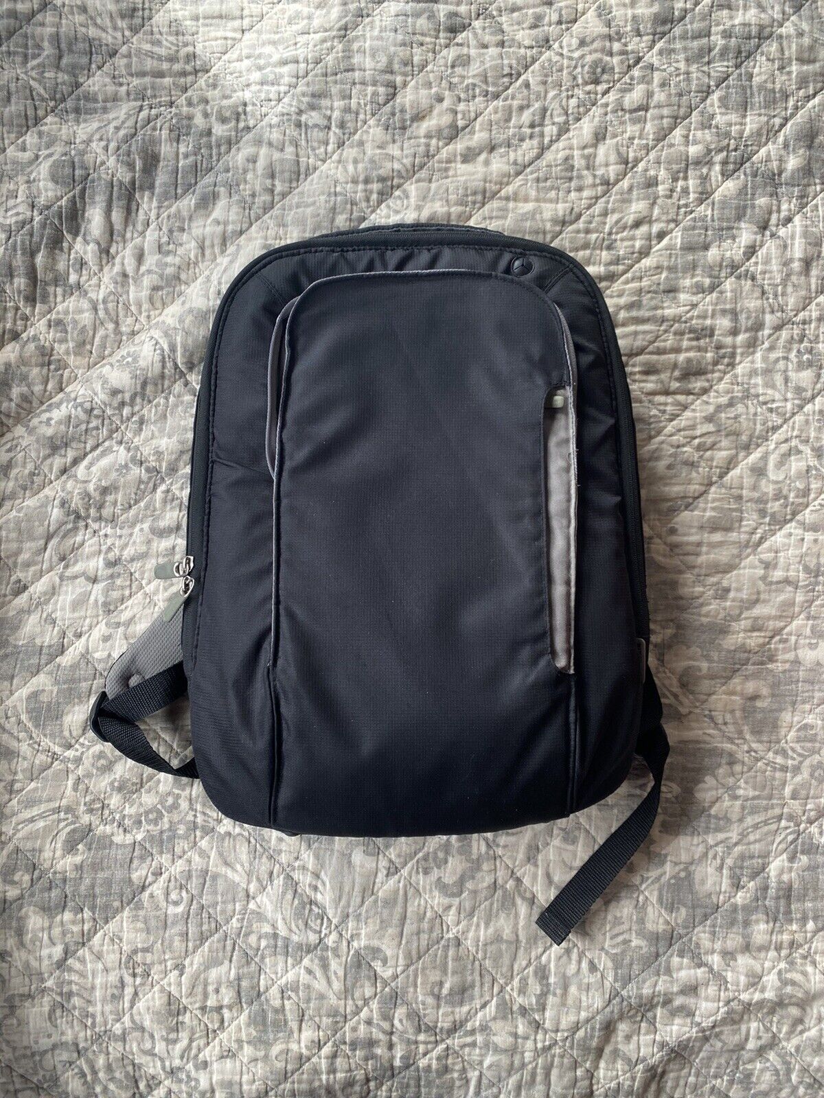 Belkin Laptop Backpack 