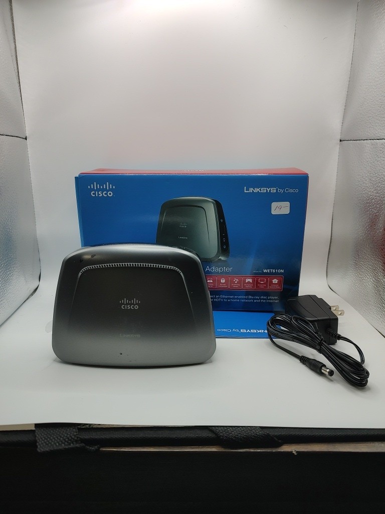 Cisco Linksys WES610N 4 Port Dual-Band N Entertainment Bridge Open Box New 