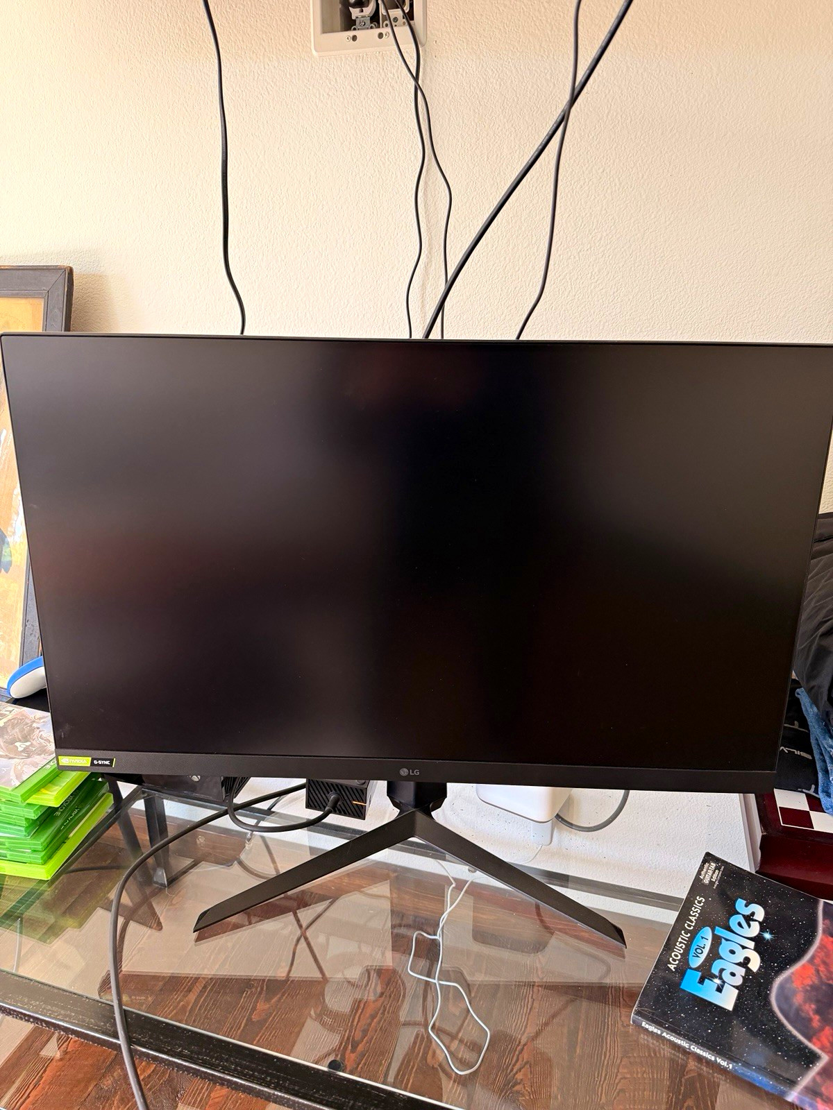 LG UltraGear 27GL83A-B 27" QHD IPS LCD 144Hz 1ms G-SYNC Anti-Glare 16:9