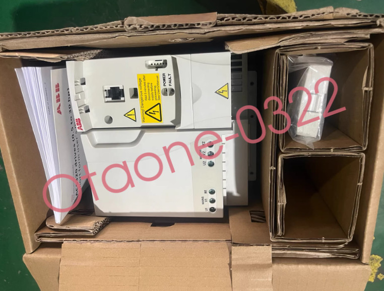 1PCS NEW ABB ACS320-03U-23A1-4 Frequency converter Fast delivery Via Fedex/DHL