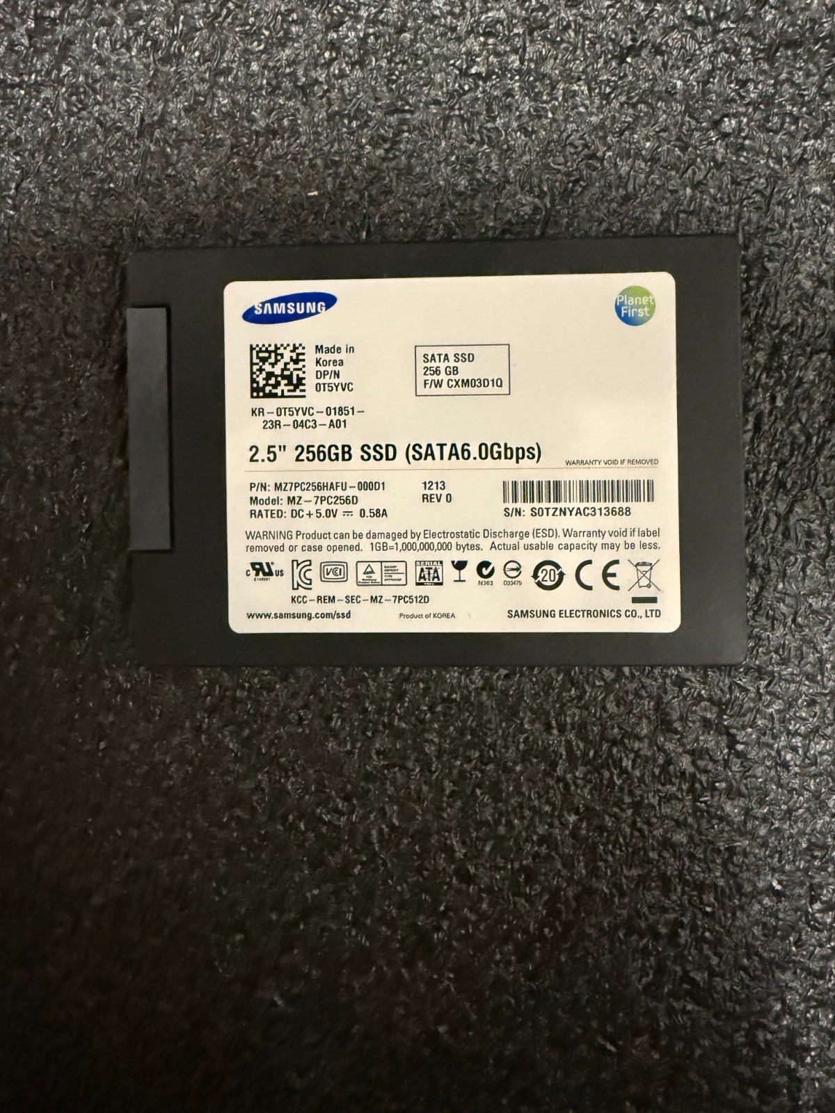 Samsung 830 Series 256GB 2.5" SATA SSD MZ-7PC256D MZ7PC256HAFU 0T5YVC