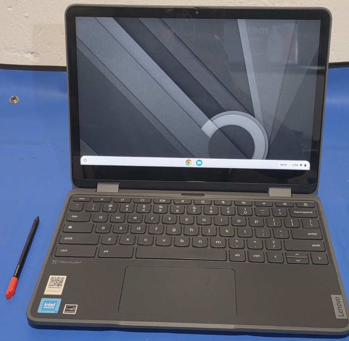 Cellular Lenovo 500e Yoga Chromebook Gen 4 Touchscreen Intel 8GB RAM 64GB No PSU
