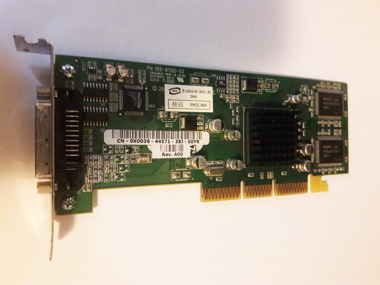 Genuine ATI Radeon DVI Display AGP Graphics Card, PN: 109-81100-02, SFF Desktops