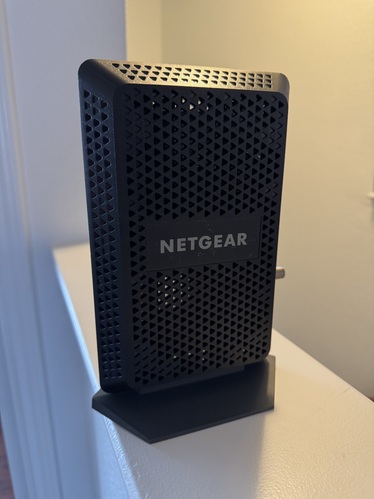 Netgear CM600 High Speed Cable Modem 24x8 DOCSIS 3.0