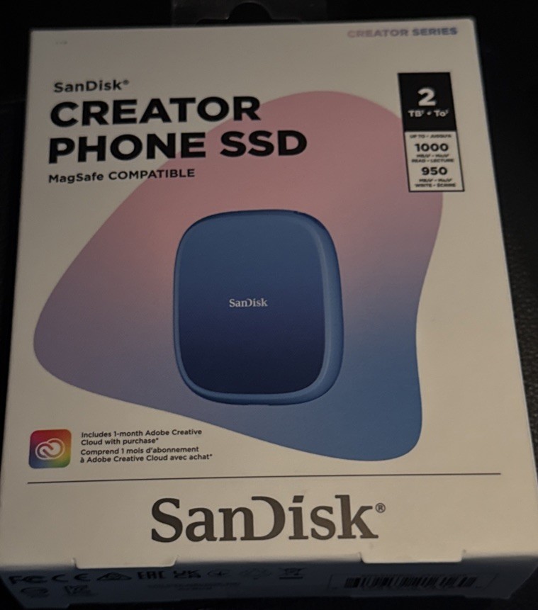 SanDisk Creator Phone SSD  2TB External USB 3.2 Type C SDSSDE62C E62C MagSafe