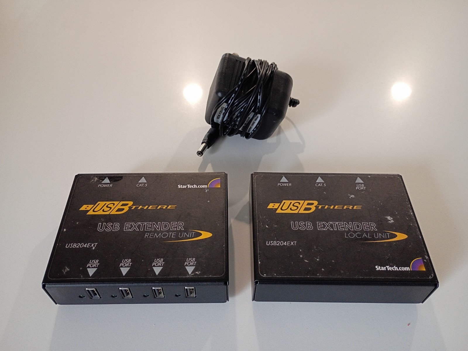 StarTech 4-Port USB Extender 4 Port USB204EXT Cat5