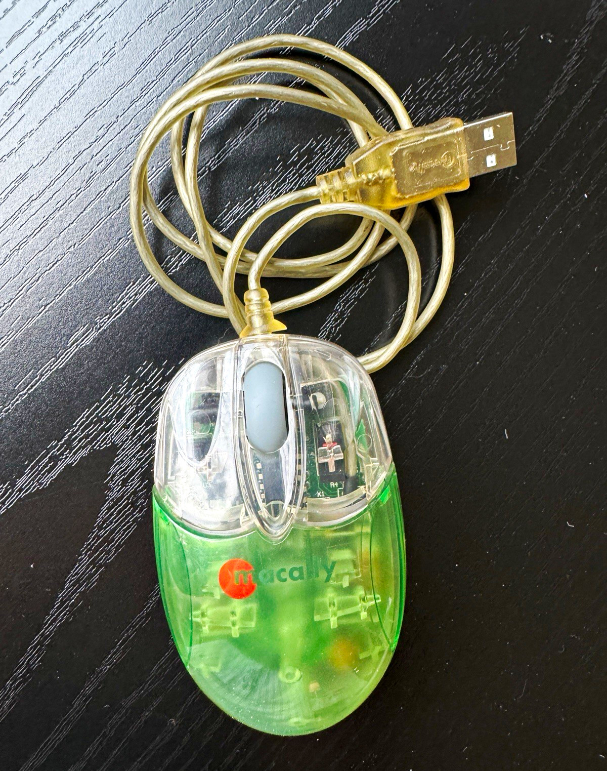 Macally IOptiJr. Wired USB Optical Mouse 3-Button Scroll Wheel Green Clear