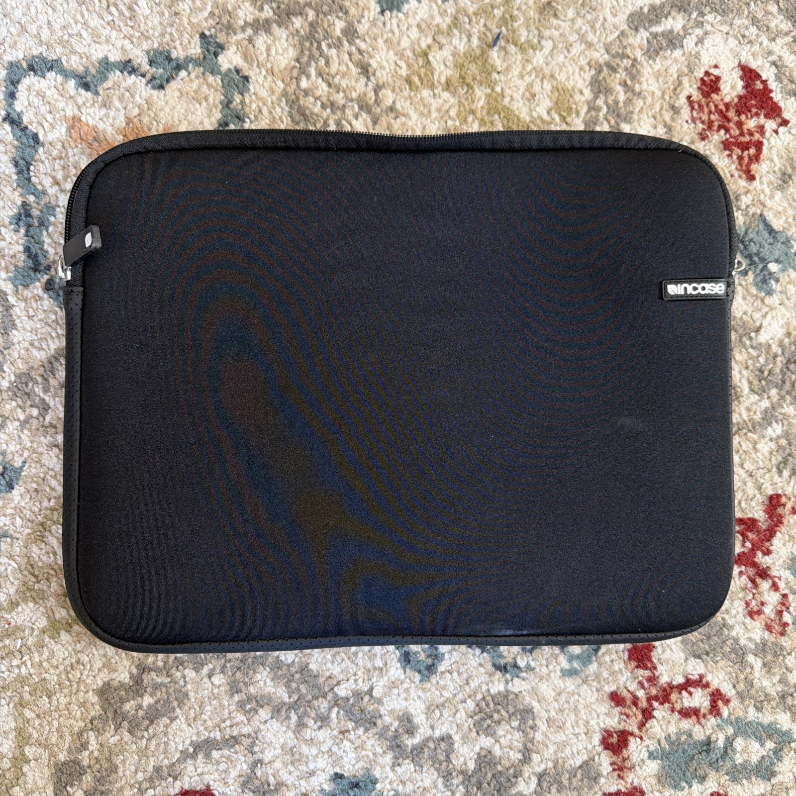Incase Designs Neoprene Sleeve - Notebook 13" black #CL57098