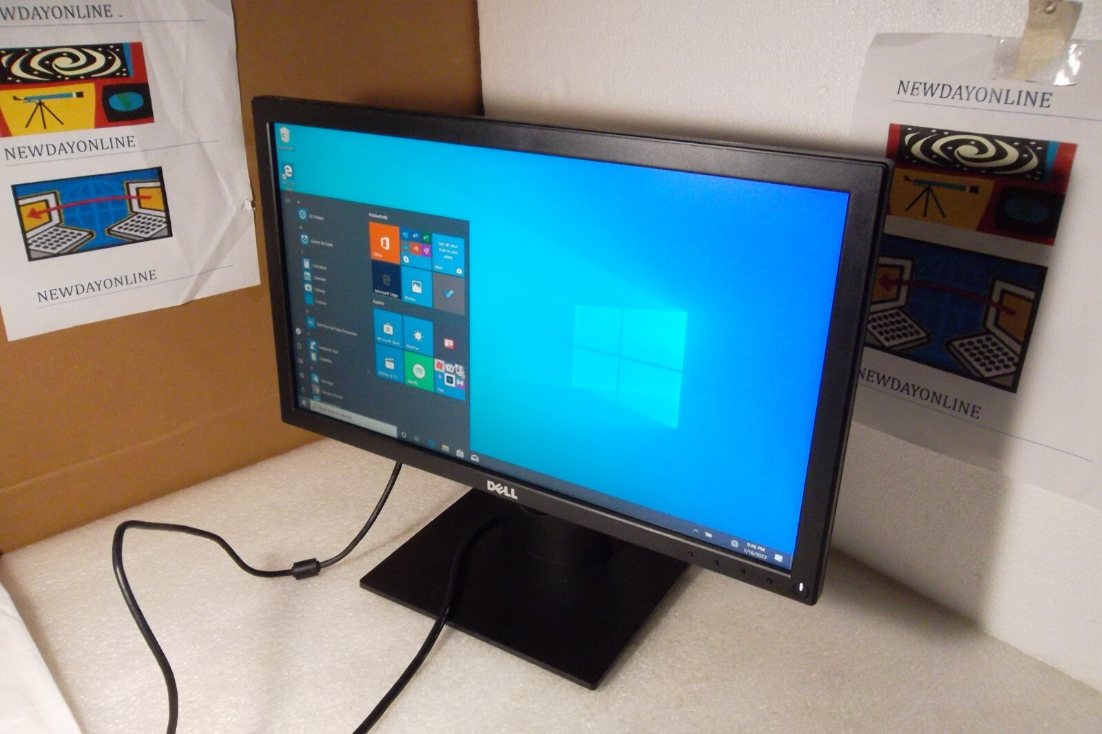 Dell E2016H 20" LED Monitor Black 5ms VGA DisplayPort Tilt 1600x900 WLED Y01GT