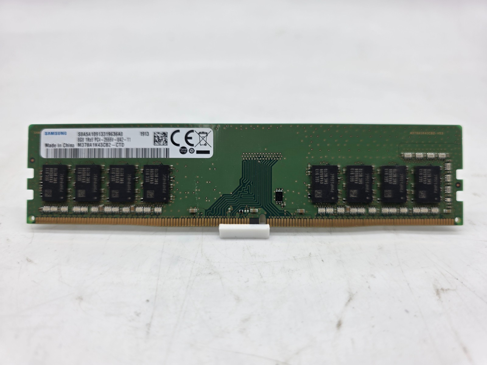 Samsung 8GB PC4-21300 DDR4 2666V Desktop PC RAM Memory M378A1K43CB2-CTD 1 Stick