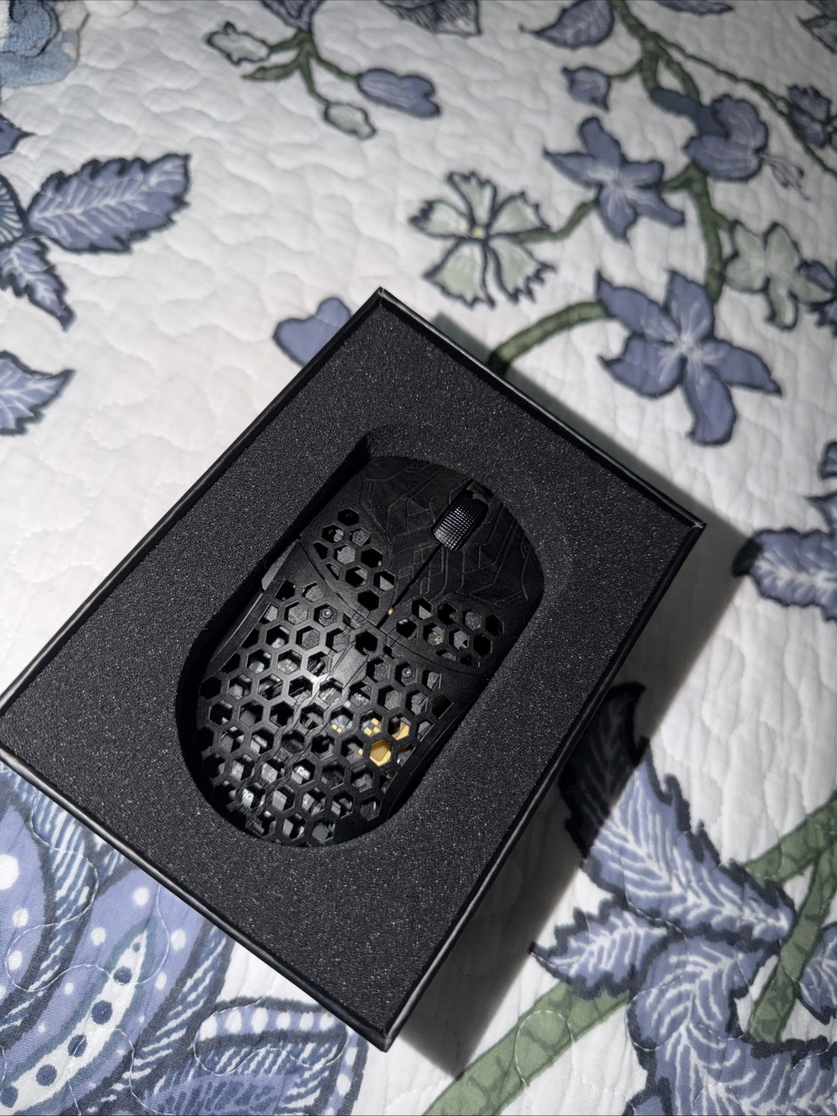 Finalmouse ULX Competition Number 92/10,000 Small