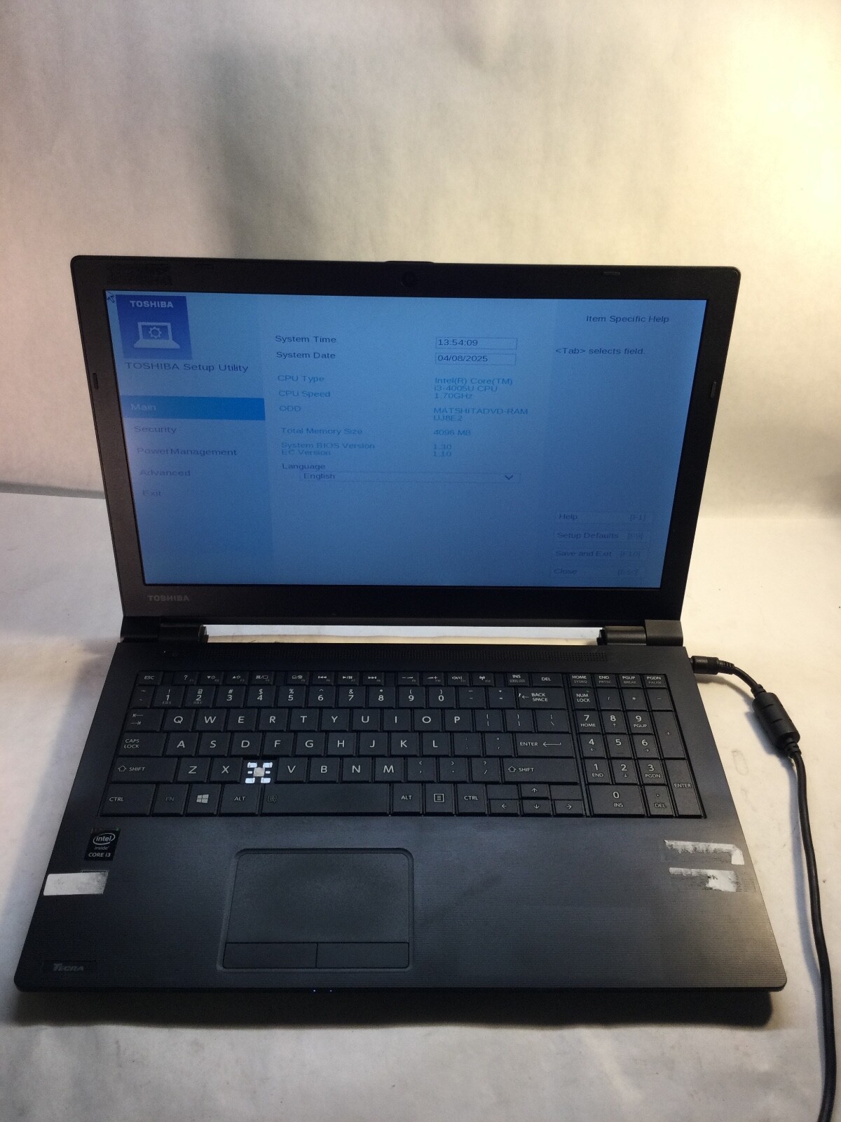 Toshiba Tecra C50-B1500 15" Intel Core i3-4005U- MISSING KEY  - MZ