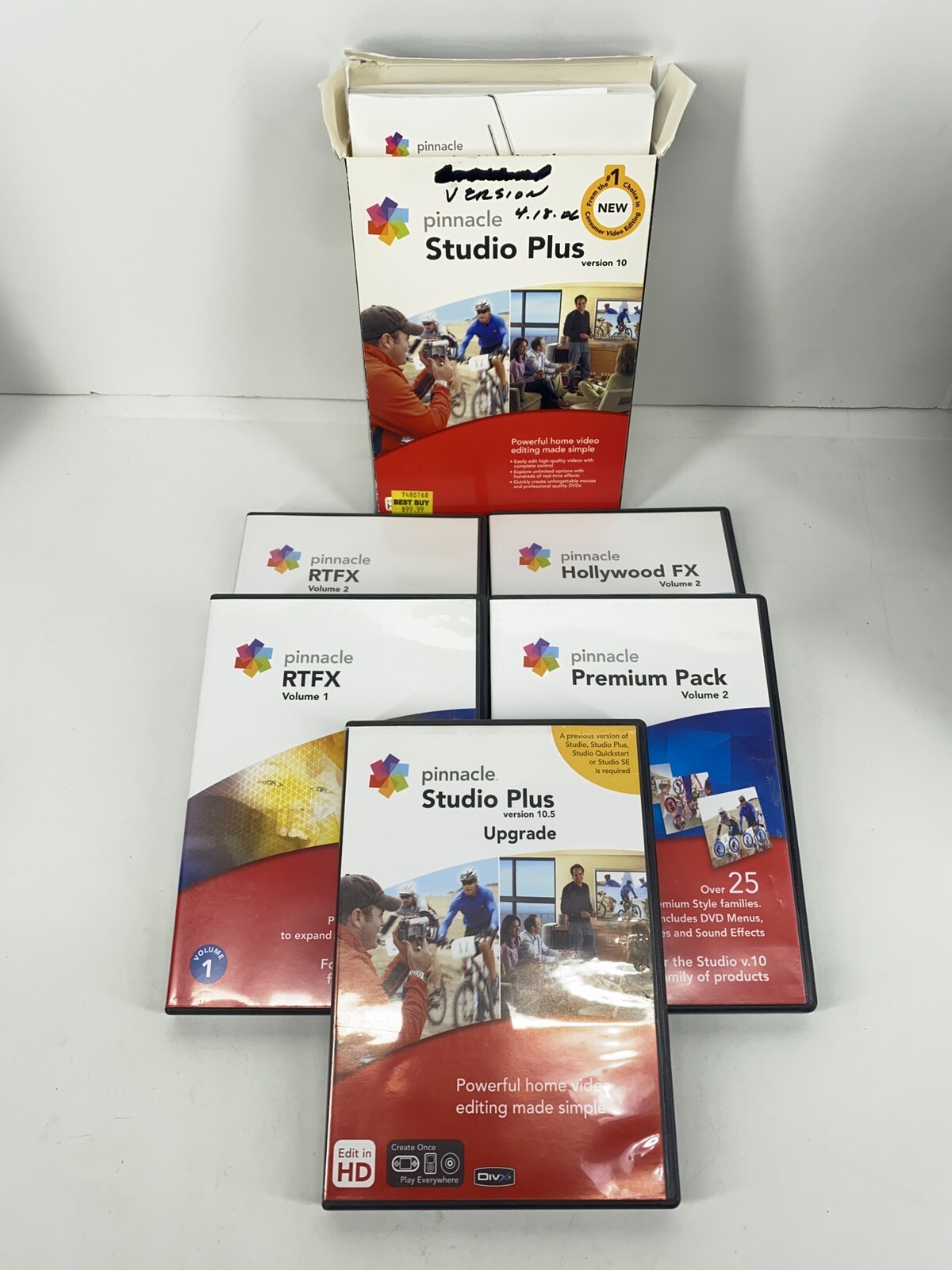 Pinnacle Studio Plus Version 10 w/10.5 Upgrade, RTFX VOL 1+2, Hollywood FX Vol 2