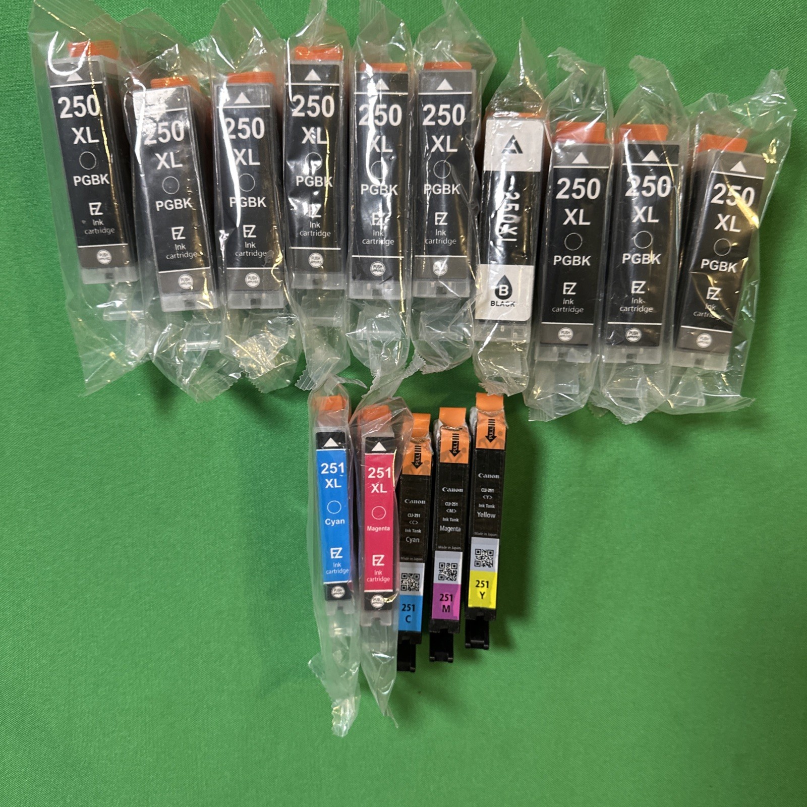 Canon PGI 250 251 XL Ink Cartridges Lot 15 Pcs