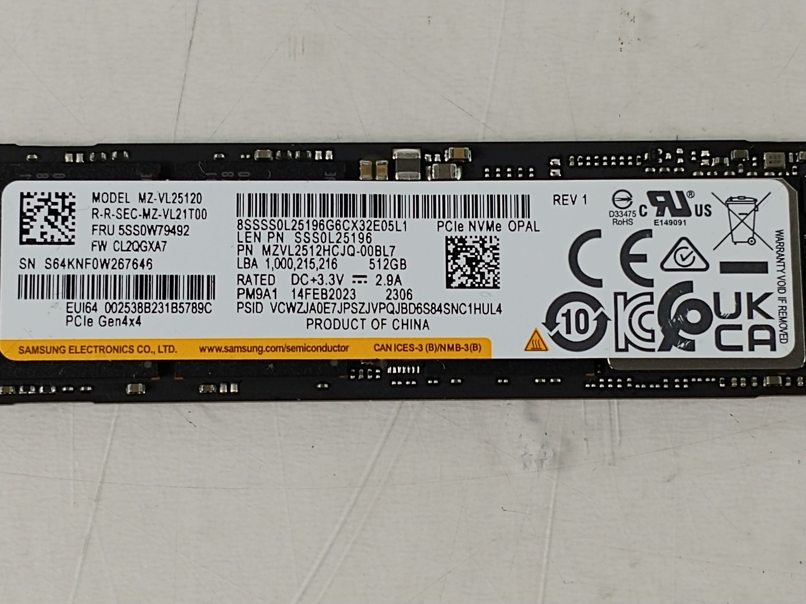 Samsung PM9A1 MZ-VL25120 512 GB NVMe Gen4 80mm Solid State Drive