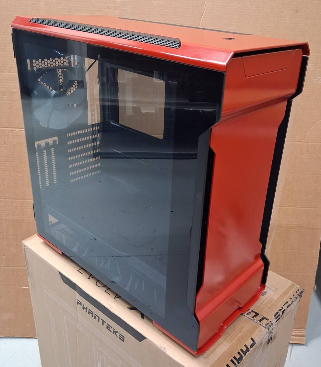 Phanteks Enthoo Evolv X PH-ES518XTG_DBK01 Aluminum Custom Paint Flag Red